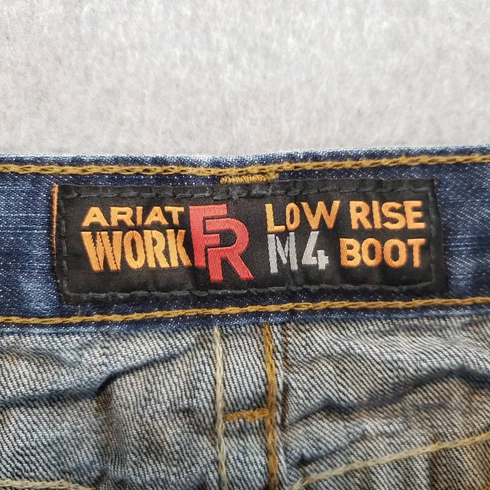 Ariat Work FR Low Rise Jeans Mens Medium Wash Sz 32x30 ACTUAL 32X29 Cat2